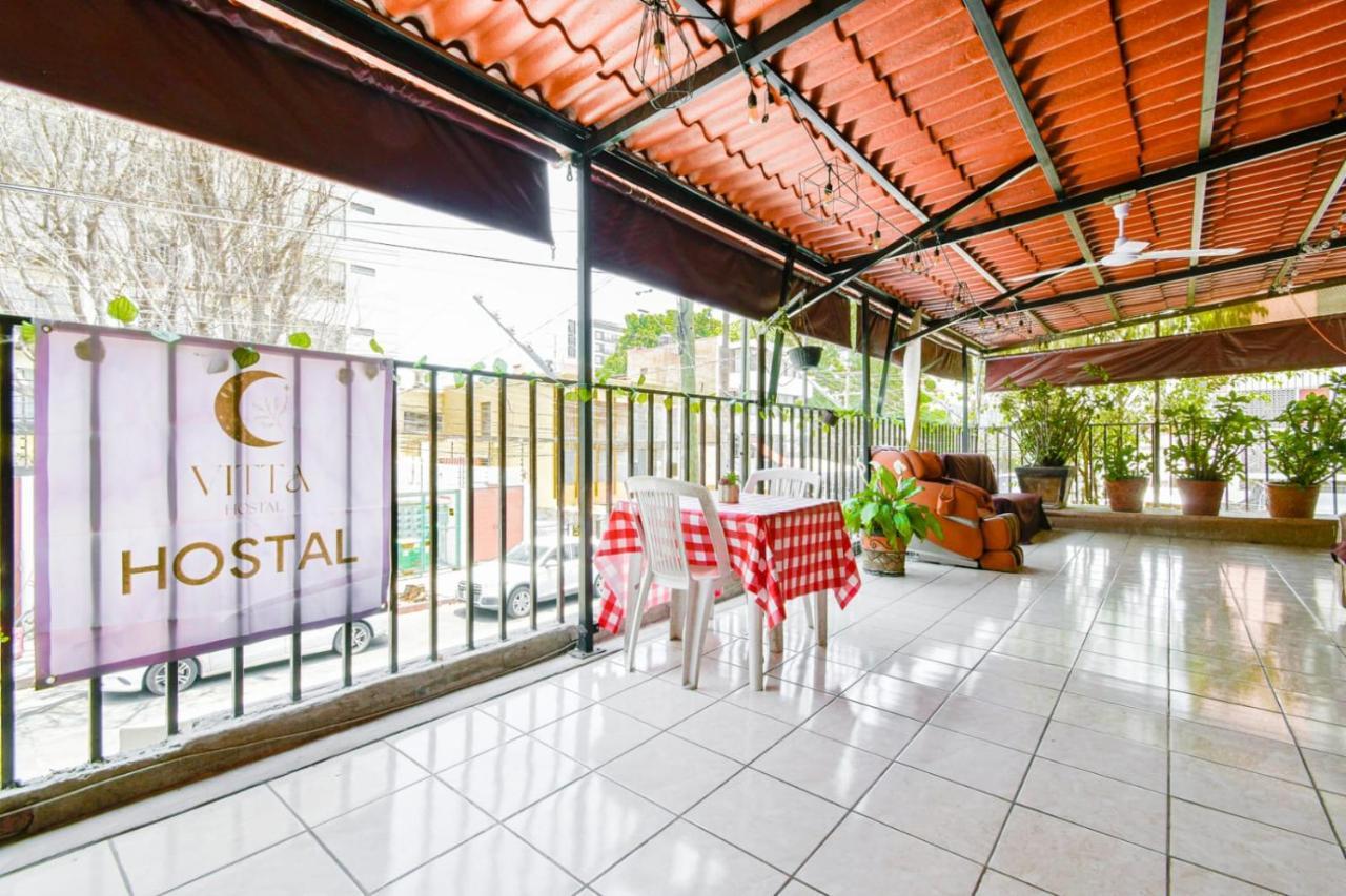 Hostal Premium En Guadalajara Centro Con Alberca Ξενοδοχείο Εξωτερικό φωτογραφία