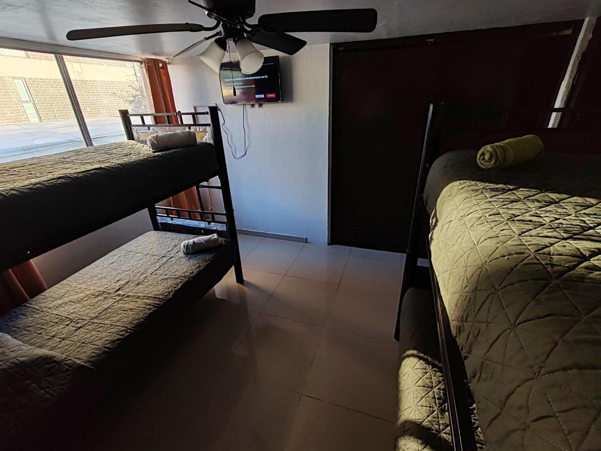 Hostal Vitta Γκουανταλαχάρα Εξωτερικό φωτογραφία