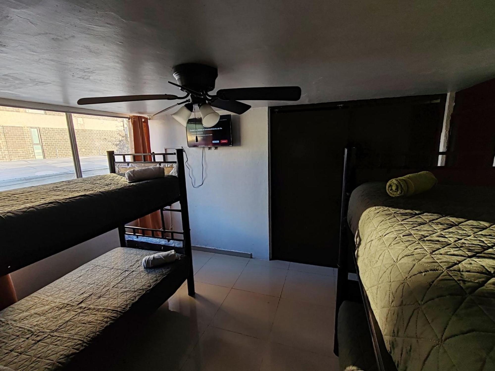 Hostal Vitta Γκουανταλαχάρα Εξωτερικό φωτογραφία